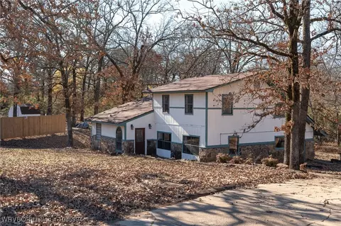 Exterior - 306 Ellis Loop, Pocola, OK 74902 photo 2 of 13