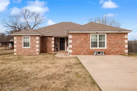 720 Line St, Dyer, AR 72935 photo 3