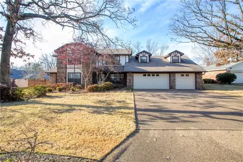 10412 Stoneleige St, Fort Smith, AR 72908