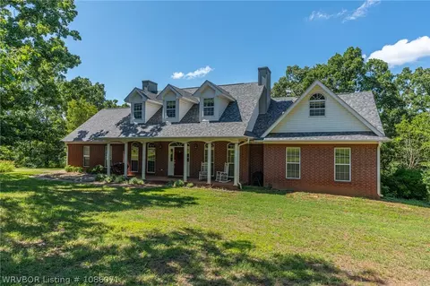 1901 Red Brown Pl, Greenwood, AR 72936