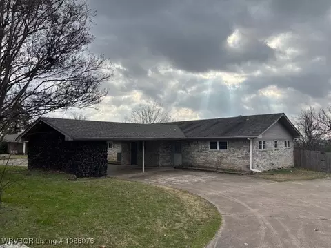 1100 Murta St, Van Buren, AR 72956