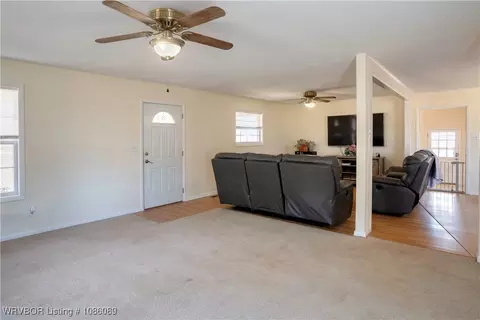 Living - 409 Edwards Rd, Alma, AR 72921 photo 3 of 3