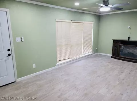 Living - 107 N Kerkendoll St, Dyer, AR 72935 photo 2 of 4