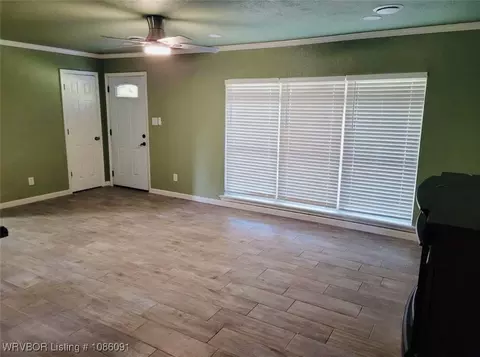 Living - 107 N Kerkendoll St, Dyer, AR 72935 photo 1 of 4
