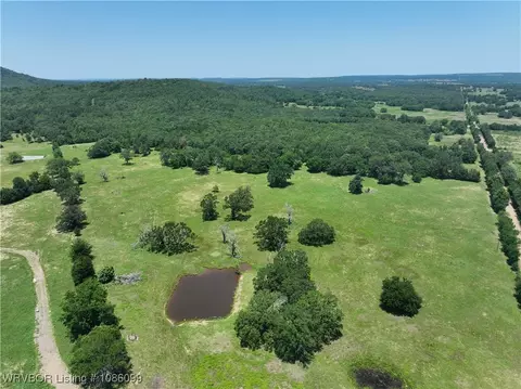 29400 360th Ave, Mccurtain, OK 74944