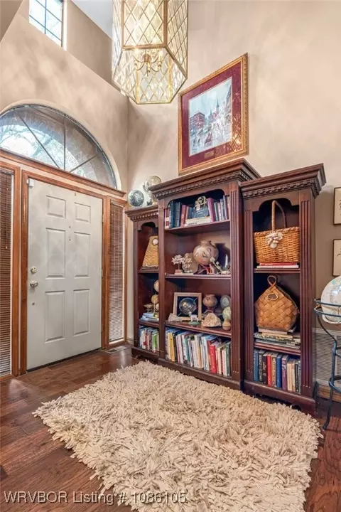 Entry Way - 2105 Massard Rd, Fort Smith, AR 72903 photo 2 of 4