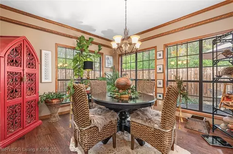 Dining - 2105 Massard Rd, Fort Smith, AR 72903 photo 4 of 4