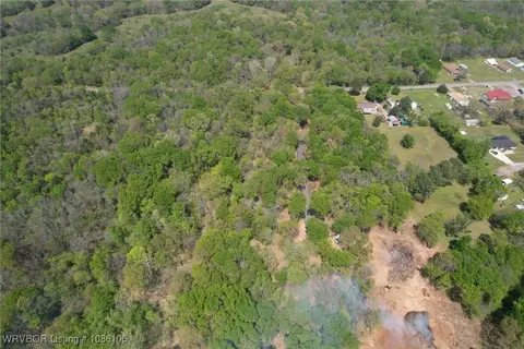 3905 Elmwood Rd, Greenwood, AR 72916