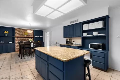 Kitchen - 2800 S 34th St, Fort Smith, AR 72903 photo 4 of 4