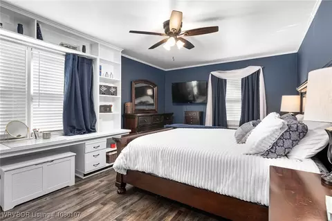 Bedroom - 2800 S 34th St, Fort Smith, AR 72903 photo 3 of 7