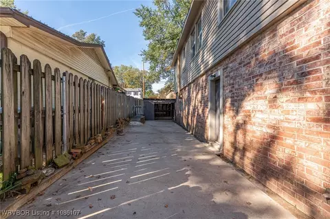Exterior - 2800 S 34th St, Fort Smith, AR 72903 photo 9 of 11