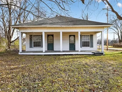 320 S Ash St, Spiro, OK 74959