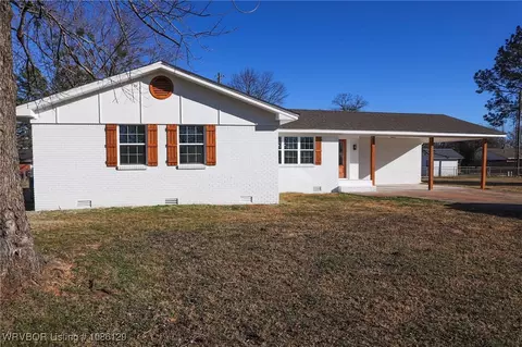 102 Mondier, Roland, OK 74954