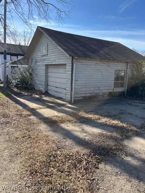 817 S 20th St, Fort Smith, AR 72901 photo 9