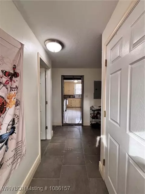 Entry Way - 1214 N 34th St, Fort Smith, AR 72904 photo 3 of 4