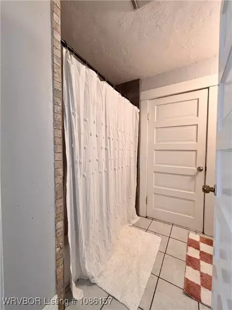 Bath - 1214 N 34th St, Fort Smith, AR 72904 photo 5 of 8