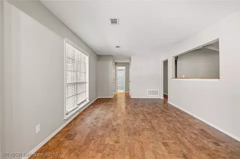 3404 S 33rd Cir, Fort Smith, AR 72903 photo 7