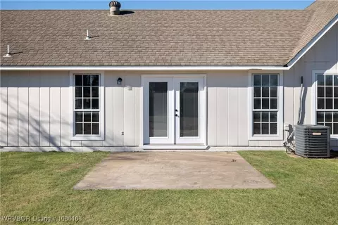 504 Honeysuckle Ln, Trumann, AR 72472 photo 23