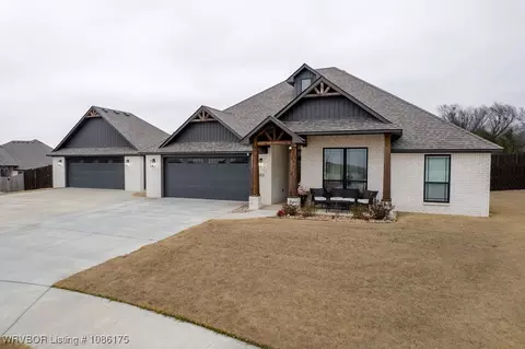 2823 Marissa Ct, Van Buren, AR 72956