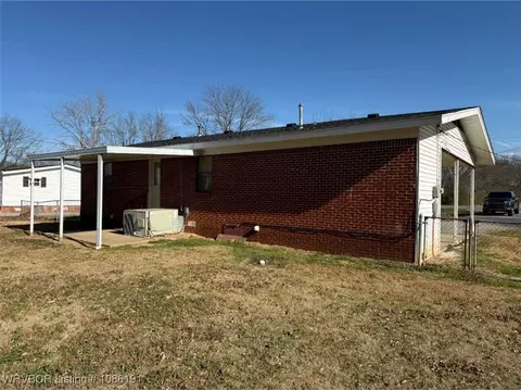 Other - 811 S Division St, Lavaca, AR 72941 photo 1 of 4