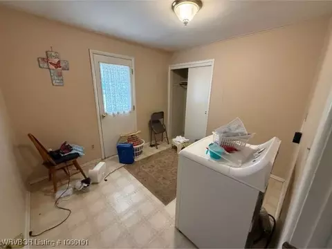 Other - 811 S Division St, Lavaca, AR 72941 photo 4 of 4