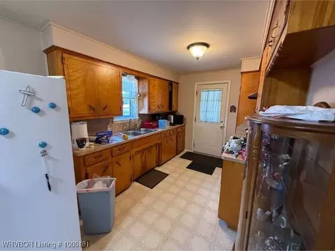 Other - 811 S Division St, Lavaca, AR 72941 photo 3 of 4