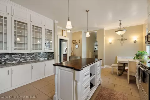 Kitchen - 1112 S 21st St, Fort Smith, AR 72901 photo 8 of 10