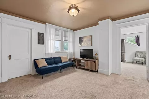 Living - 1112 S 21st St, Fort Smith, AR 72901 photo 6 of 6