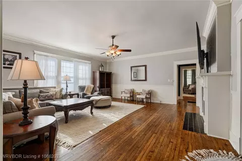 Living - 1112 S 21st St, Fort Smith, AR 72901 photo 1 of 6
