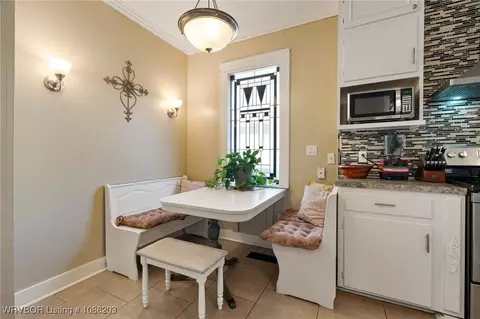Kitchen - 1112 S 21st St, Fort Smith, AR 72901 photo 4 of 10