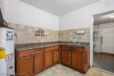 1716 N J St, Fort Smith, AR 72901 photo 3