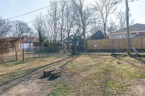 1716 N J St, Fort Smith, AR 72901 photo 10