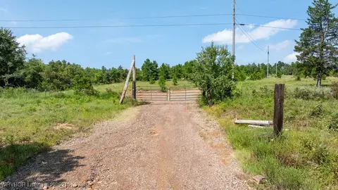 5578 Tate Rd, Booneville, AR 72927