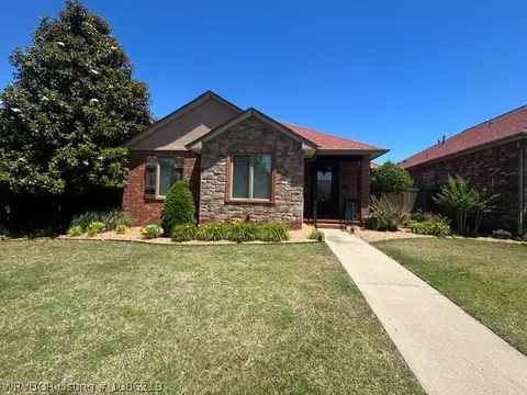 6911 Naples, Fort Smith, AR 72916