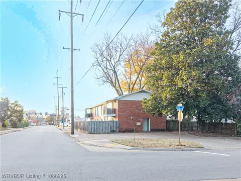 501 May Ave, Fort Smith, AR 72901 photo 6