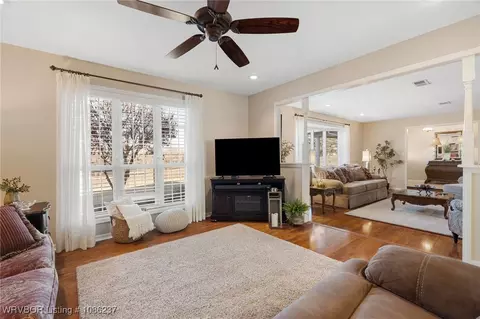513 Beverly Dr, Mansfield, AR 72944 photo 8