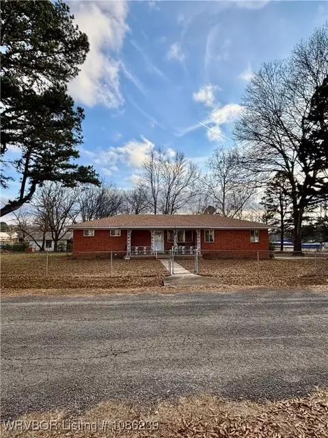 502 Wiggington, Wister, OK 74966