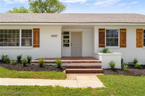 2020 Country Club Dr, Fort Smith, AR 72901