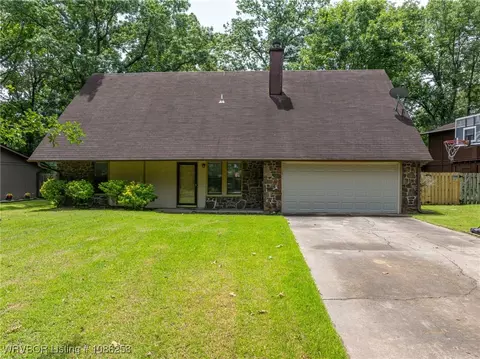 3232 Edinburgh Dr, Fort Smith, AR 72908 photo 4