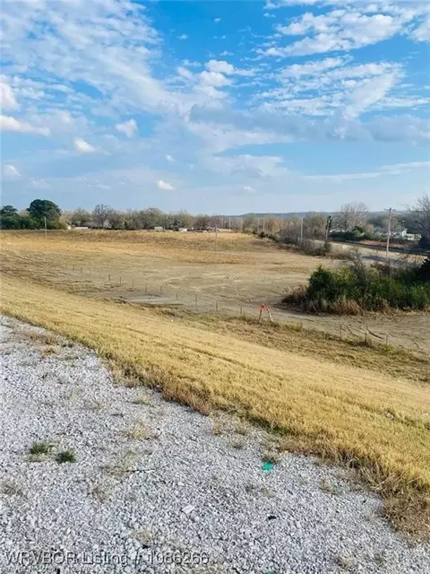 tbd E Delaware St, Sallisaw, OK 74955