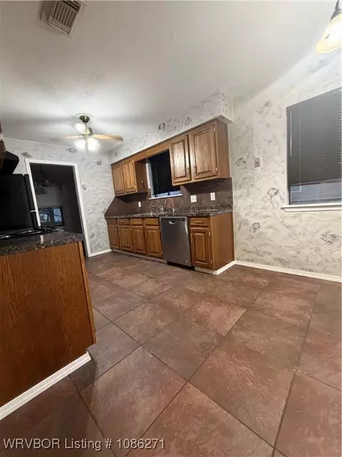 3325 Londonderry Rd, Fort Smith, AR 72908 photo 9