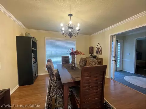 Dining - 7715 Camelot Cir, Fort Smith, AR 72903 photo 4 of 6