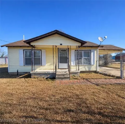 205 NW 5th St, Keota, OK 74941