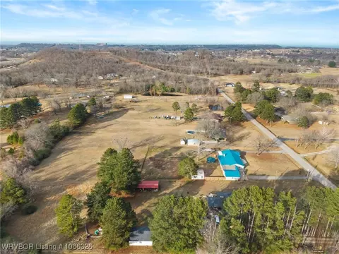 View/Area - 14312 White Bluff Hts, Fort Smith, AR 72916 photo 4 of 7