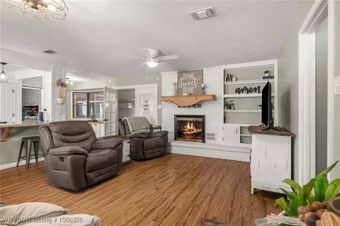 Living - 14312 White Bluff Hts, Fort Smith, AR 72916 photo 1 of 1