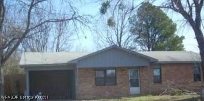 121 S 39th St, Van Buren, AR 72956