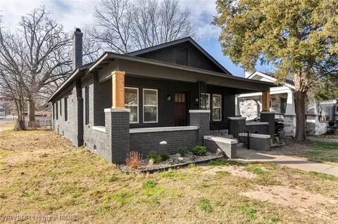 Exterior - 722 S 23rd St, Fort Smith, AR 72901 photo 2 of 10