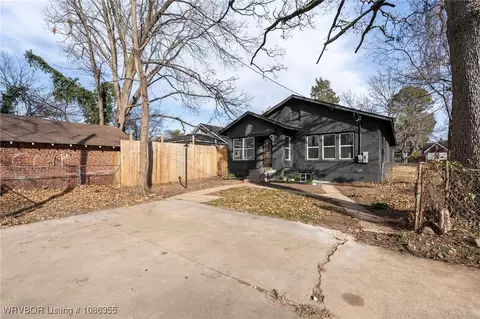 Exterior - 722 S 23rd St, Fort Smith, AR 72901 photo 9 of 10