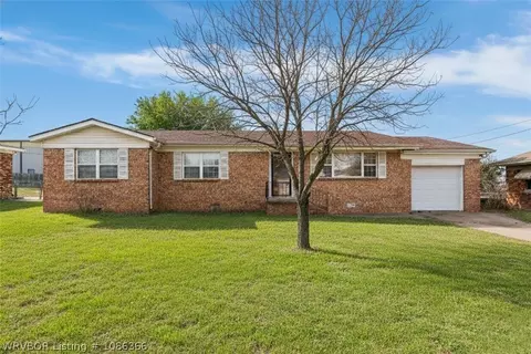 7512 Cypress Ave, Fort Smith, AR 72908