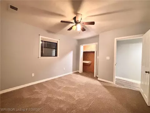 Bedroom - 8911 W Highway 252, Hackett, AR 72937 photo 3 of 6